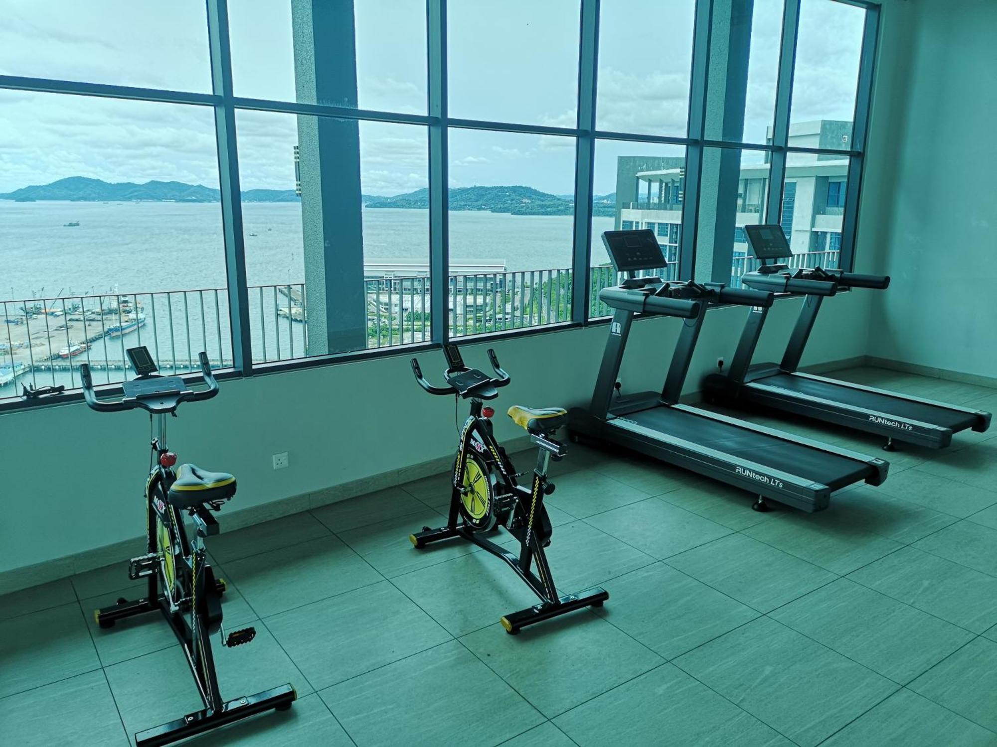 Jesselton Quay With City View Near Suria Sabah Mall & Jesselton Point Kota Kinabalu Exterior foto